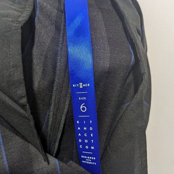 Kit and Ace | Walk the Line Bermuda shorts in West Coast Fit - Picture 5 of 11